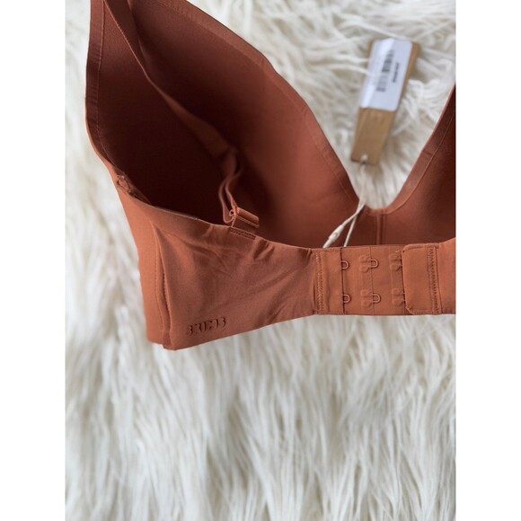 Skims Wireless Form T-shirt Bra Bronze Size 34DDDD - Picture 6 of 12